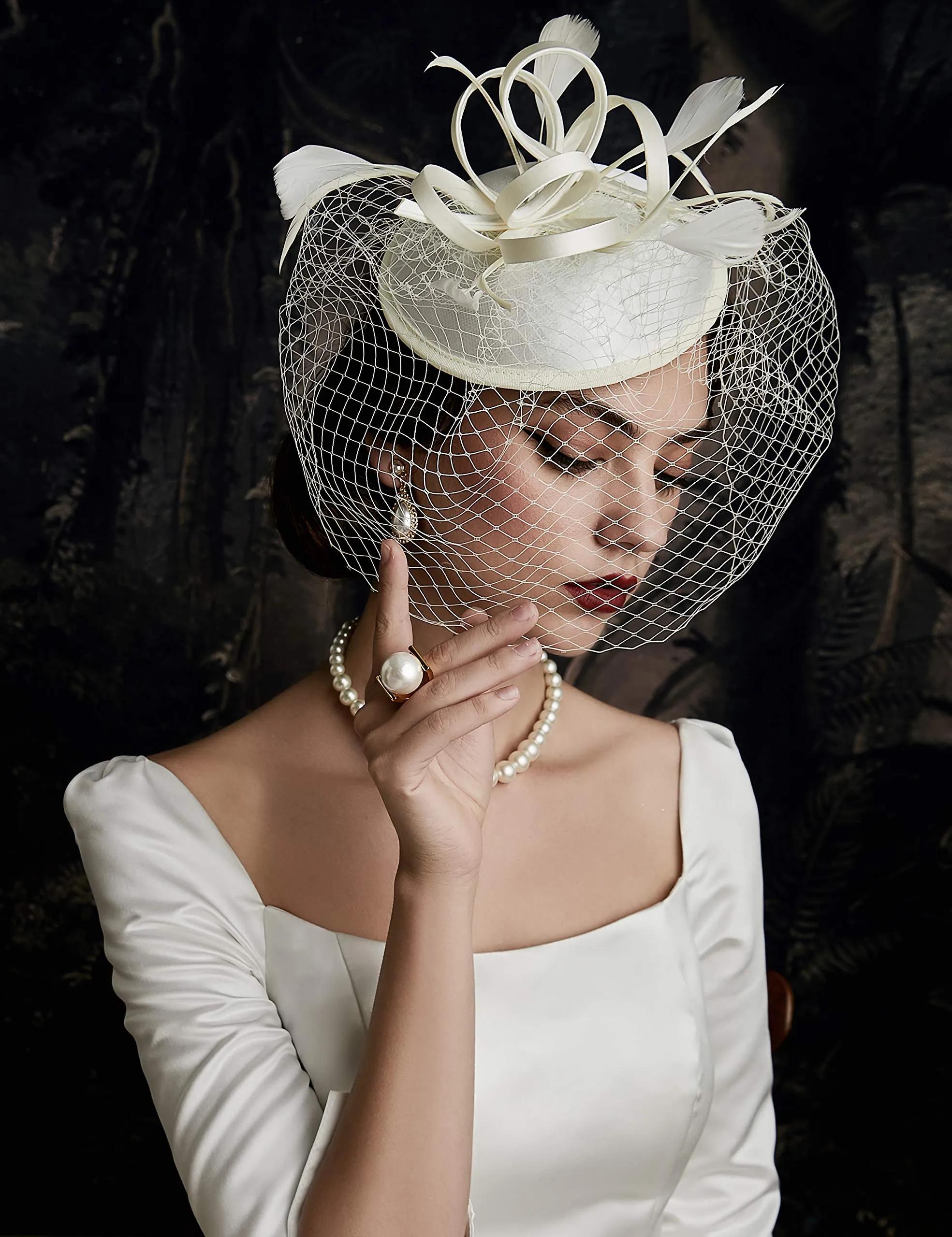 BABEYOND Tea Party Fascinator Hat Veil Kentucky Derby Fascinator Headband Pillbox Fascinators Hat for Cocktail Beige