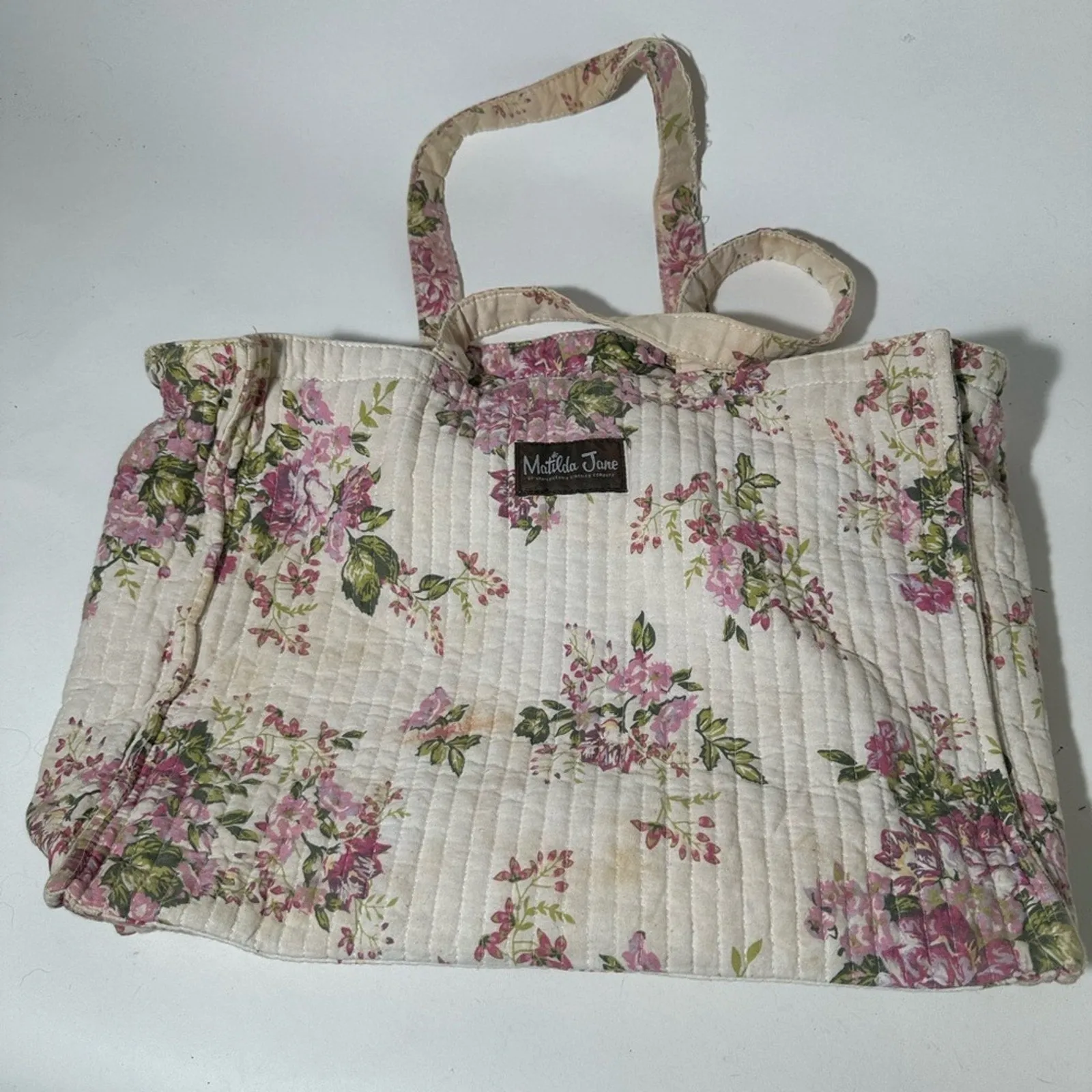 Elegant Cream and Pink Floral Tote Bag with Quilted Design