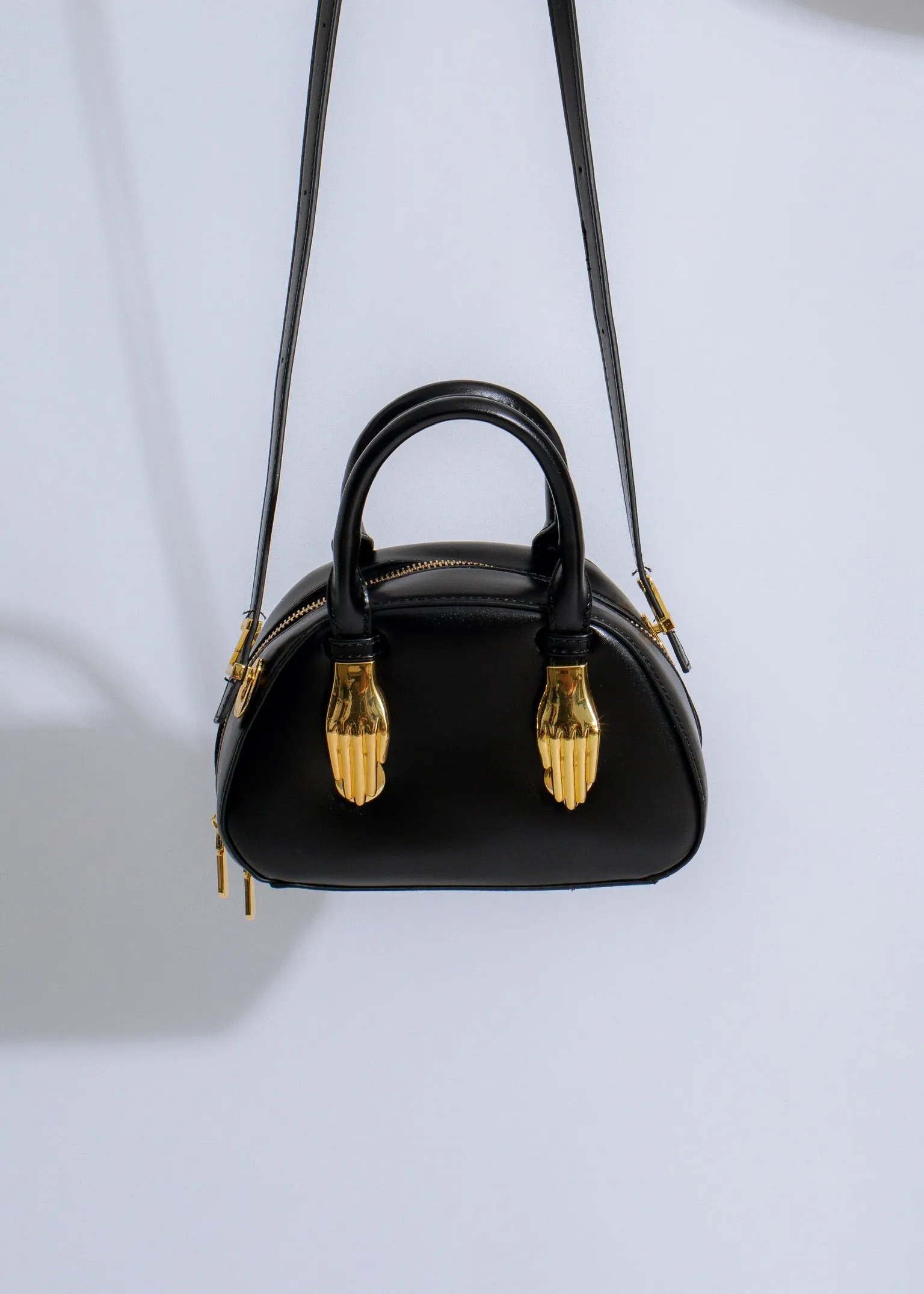 Ethereal Grip Handbag Black