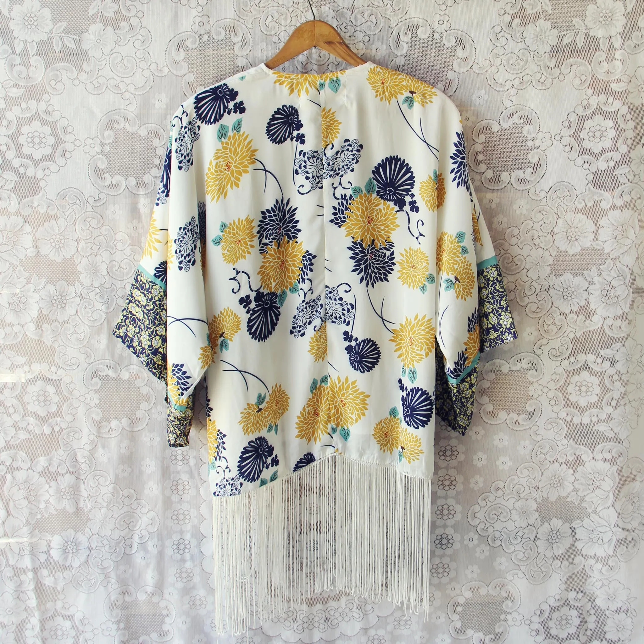 Sugarcane Fringe Duster