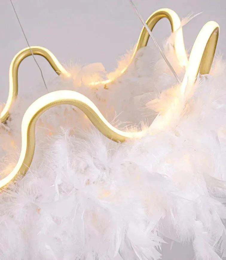 Warm Romantic Creative Crown Feather Lamp