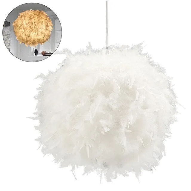 WHITE FEATHER LAMPSHADE
